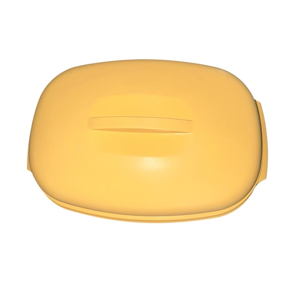 Vintage Tupperware 4-Piece Oval Microwave Steamer Cooker Gold with Inserts & Lid